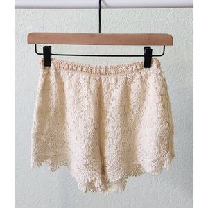 100% cotton cream lace shortie shorts